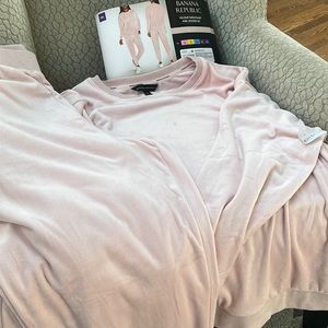 Banana Republic 2 piece velour sweatshirt and jogger set.